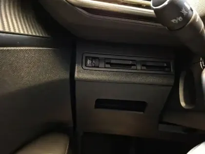 Photo 17 Peugeot 3008  Puretech 130ch S&S BVM6