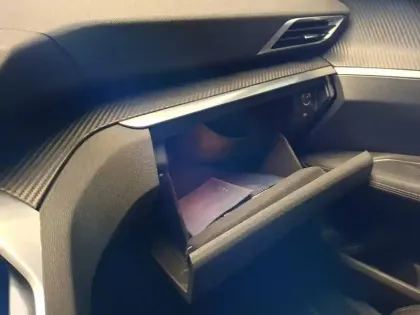 Photo 31 Peugeot 3008  Puretech 130ch S&S BVM6