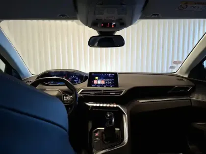 Photo 7 Peugeot 3008  Puretech 130ch S&S BVM6