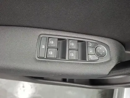 Photo 30 Renault Captur  E-Tech 145 - 21