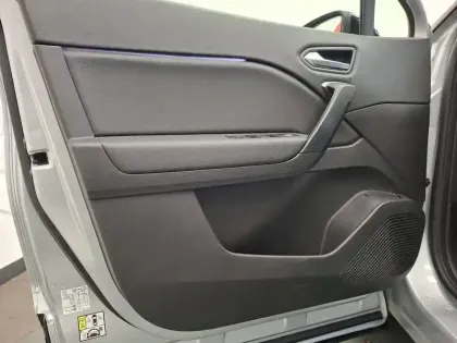 Photo 21 Renault Captur  E-Tech 145 - 21