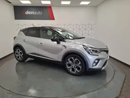 Photo 8 Renault Captur  E-Tech 145 - 21