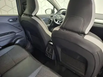 Photo 23 Renault Captur  E-Tech 145 - 21