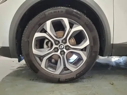 Photo 17 Renault Captur  E-Tech 145 - 21