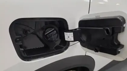 Photo 14 Renault Captur  E-Tech 145 - 21