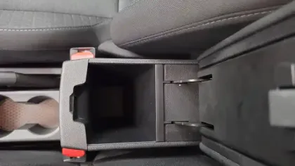 Photo 28 Renault Captur  E-Tech 145 - 21