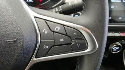 Photo 39 Renault Captur  E-Tech 145 - 21