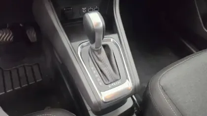 Photo 30 Renault Captur  E-Tech 145 - 21