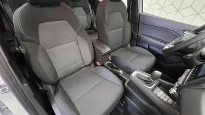 Photo 20 Renault Captur  E-Tech 145 - 21