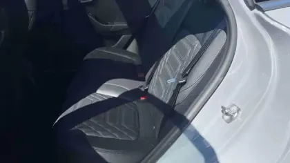 Photo 10 Ford Puma  1.0 Flexifuel 125 ch mHEV S&S BVM6