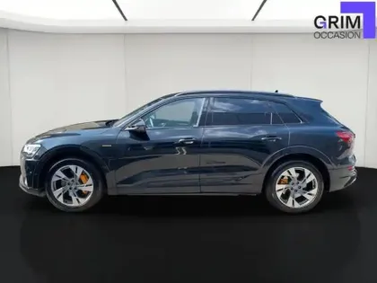 Photo 18 Audi E-tron  50 quattro 313 ch