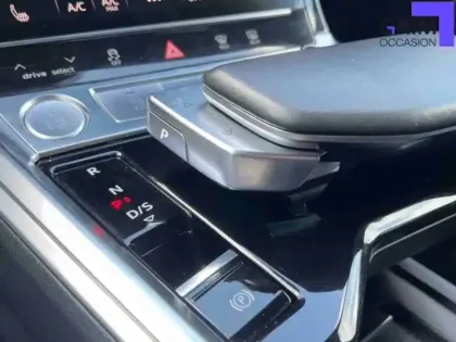 Photo 8 Audi E-tron  50 quattro 313 ch