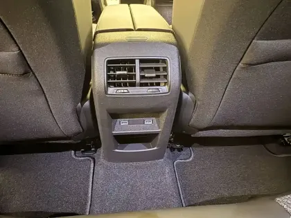 Photo 12 Peugeot 308  Hybrid 145 e-DCS6