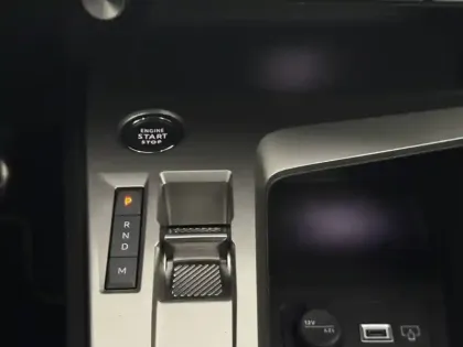 Photo 30 Peugeot 408  Hybrid 145 e-DCS6