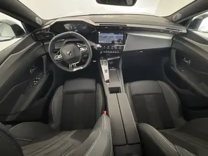 Photo 34 Peugeot 408  Hybrid 145 e-DCS6