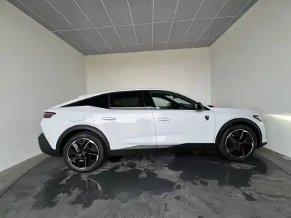 Photo 5 Peugeot 408  Hybrid 145 e-DCS6