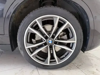 Photo 8 BMW X2  xDrive 25e 220 ch BVA6