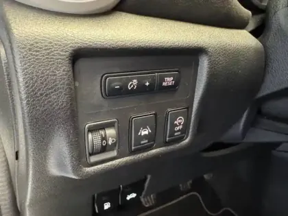 Photo 22 Nissan Micra  IG-T 92