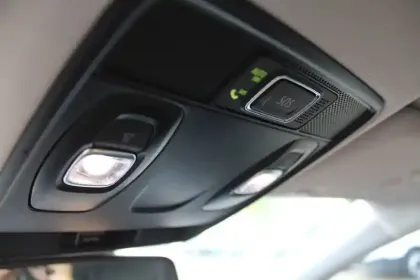 Photo 46 Renault Captur  E-Tech hybride 145