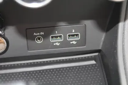 Photo 61 Renault Captur  E-Tech hybride 145