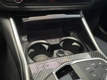 Photo 39 BMW Serie 3 330d xDrive 286 ch BVA8