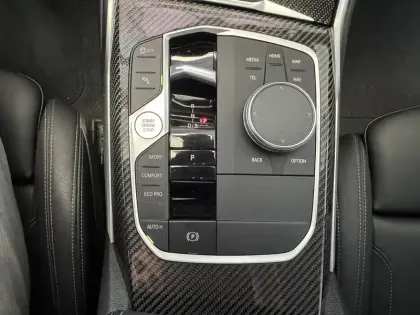 Photo 38 BMW Serie 3 330d xDrive 286 ch BVA8