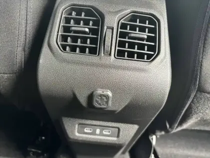 Photo 18 Dacia Bigster  Hybrid 155