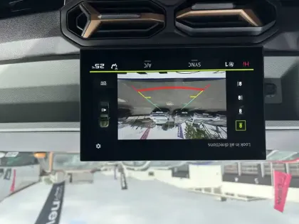 Photo 37 Dacia Bigster  Hybrid 155