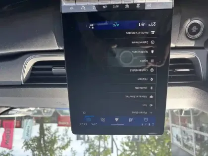 Photo 39 Renault Symbioz  E-Tech full hybrid 145