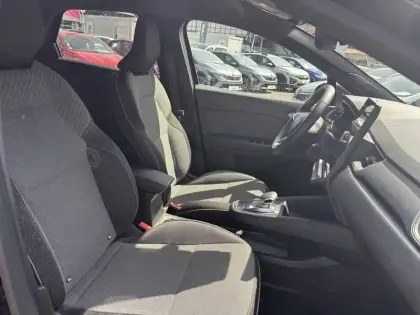 Photo 13 Renault Symbioz  E-Tech full hybrid 145