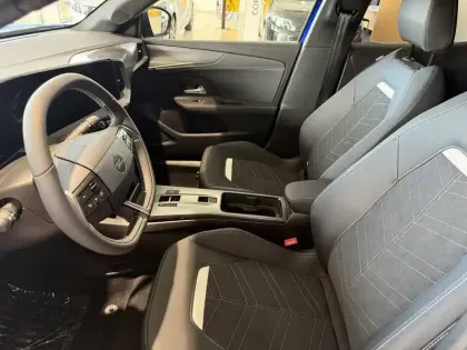 Photo 10 Opel Mokka  1.2 Turbo Hybrid 145 ch e-DCT6