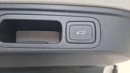 Photo 26 Mg EHS  1.5T PHEV 272 ch