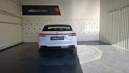 Photo 5 Mg EHS  1.5T PHEV 272 ch
