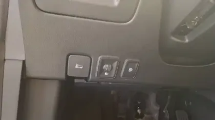 Photo 28 Mg EHS  1.5T PHEV 272 ch