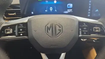 Photo 30 Mg EHS  1.5T PHEV 272 ch
