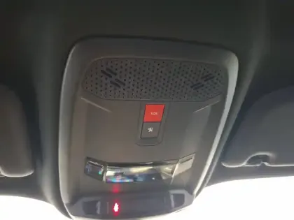Photo 38 Peugeot 2008  PureTech 130 S&S EAT8