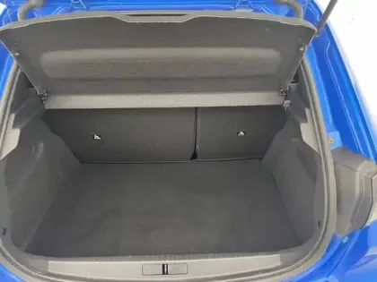 Photo 12 Peugeot 208  Electrique 50 kWh 136ch