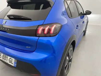 Photo 30 Peugeot 208  Electrique 50 kWh 136ch