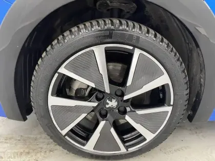 Photo 15 Peugeot 208  Electrique 50 kWh 136ch