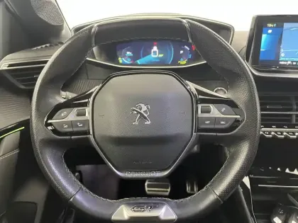 Photo 22 Peugeot 208  Electrique 50 kWh 136ch