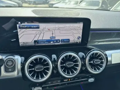 Photo 5 Mercedes GLB  200 d 8G-DCT