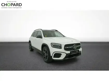 Photo 30 Mercedes GLB  200 d 8G-DCT