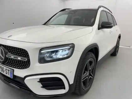 Photo 51 Mercedes GLB  200 d 8G-DCT