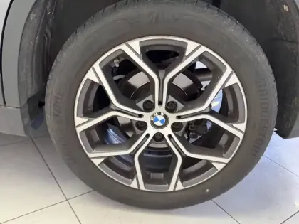 Photo 9 BMW X1  sDrive 18d 150 ch