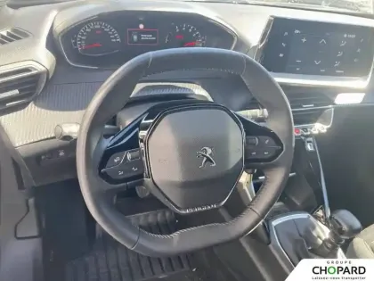 Photo 11 Peugeot 2008  PureTech 100 S&S BVM6