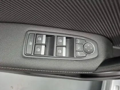 Photo 31 Renault Captur  E-Tech 145 - 21B