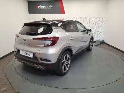 Photo 11 Renault Captur  E-Tech 145 - 21B