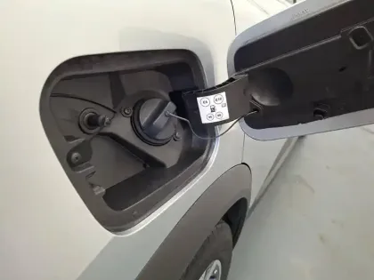 Photo 14 Renault Captur  E-Tech 145 - 21B