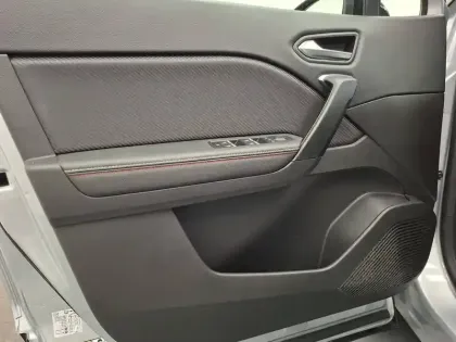 Photo 21 Renault Captur  E-Tech 145 - 21B