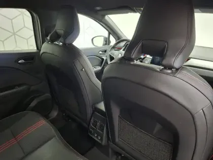 Photo 23 Renault Captur  E-Tech 145 - 21B